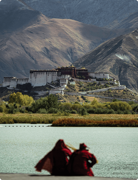 Tibetan plateau landscape near Shangri-La